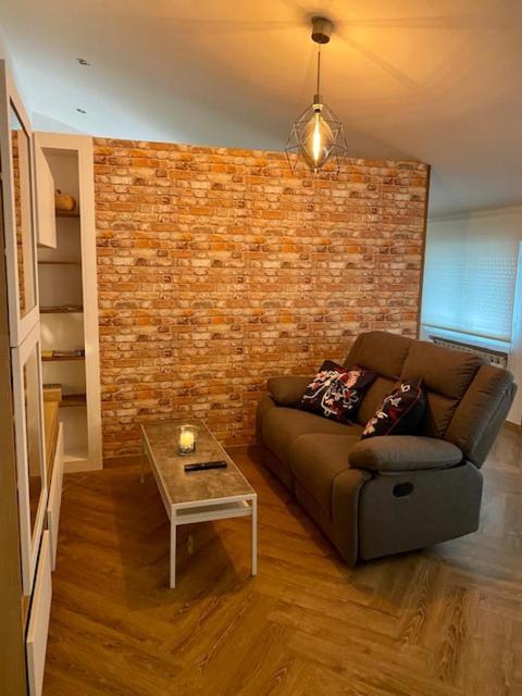 オビエドEl Loft De Andyアパートメント エクステリア 写真